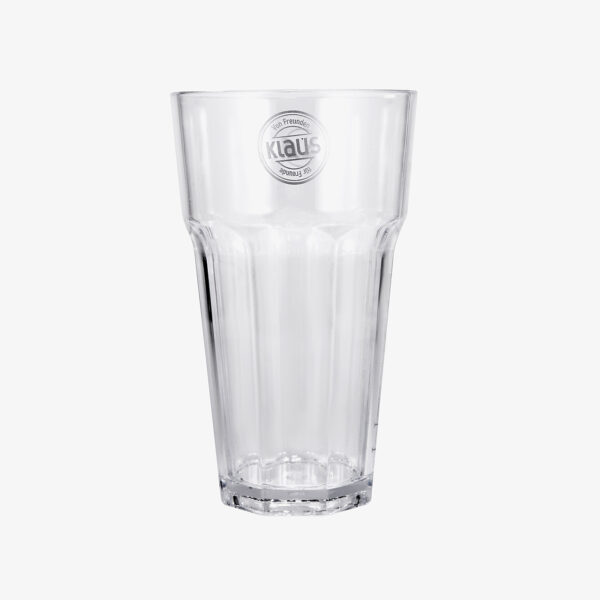 Eventgläser aus Kunststoff mit Logo – nachhaltige Becher für Charity-Events & Spendenmailings.